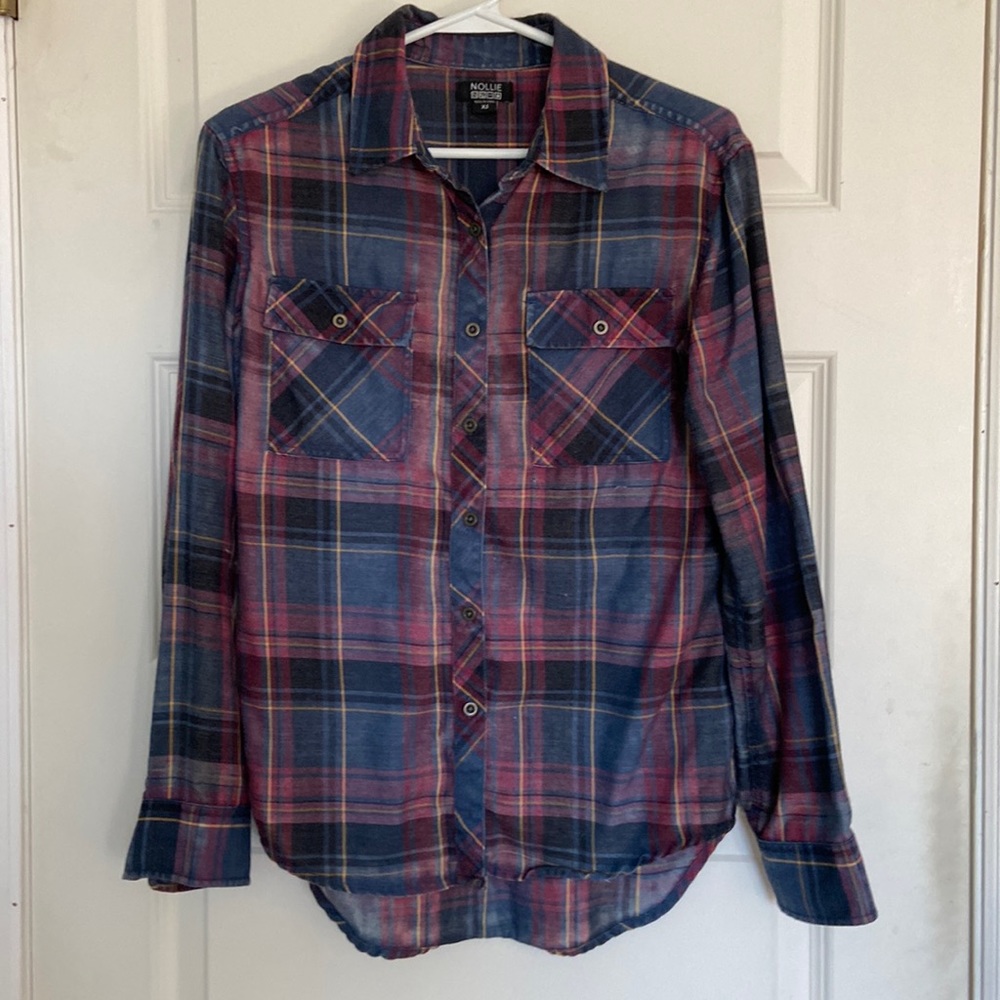 Great plaid shirt
